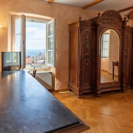 Hotel Dell'academia Mondovì
