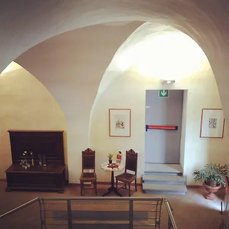 Dell'academia Hotel