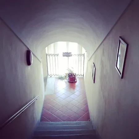 酒店 Dell'academia 蒙多维