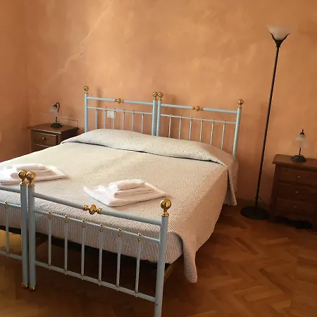 Hotel Dell'academia Mondovì